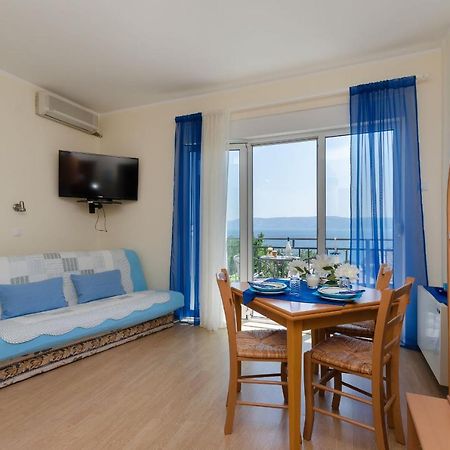 Apartments And Room Drazen โนวีวีโนดอลสกี ภายนอก รูปภาพ