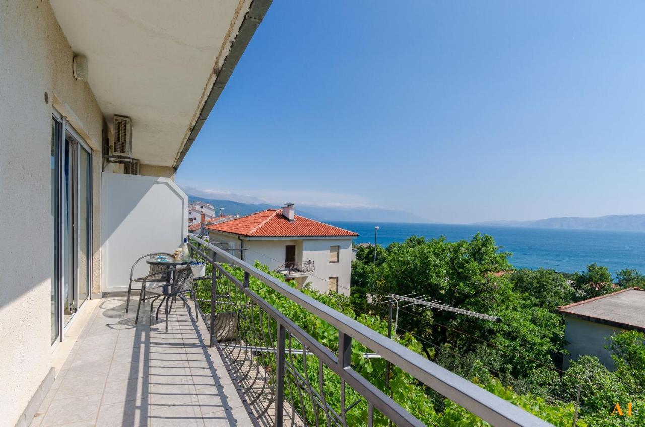 Apartments And Room Drazen โนวีวีโนดอลสกี ภายนอก รูปภาพ